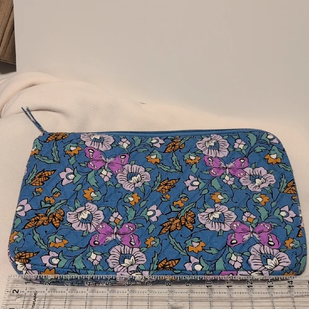 Vera Bradley Outlet Crossbody Laptop Bag in Wild Prairie